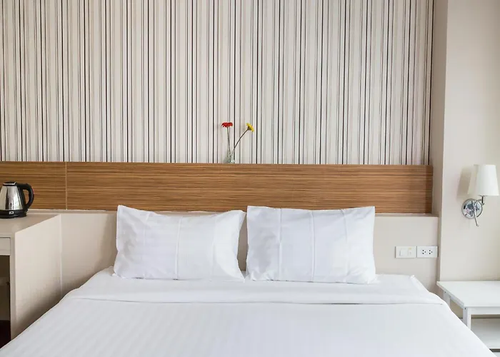 Snooze Thonglor Hotel