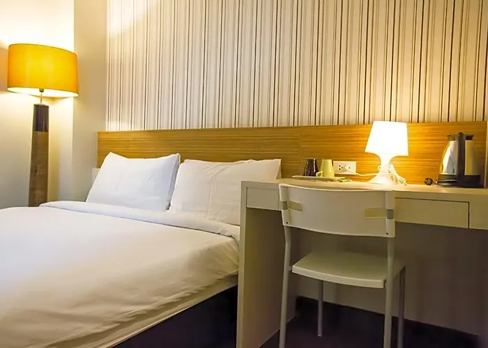 Snooze Thonglor Hotel